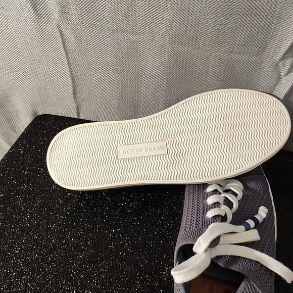Lucky Brand Sneakers - Picture 4 of 6